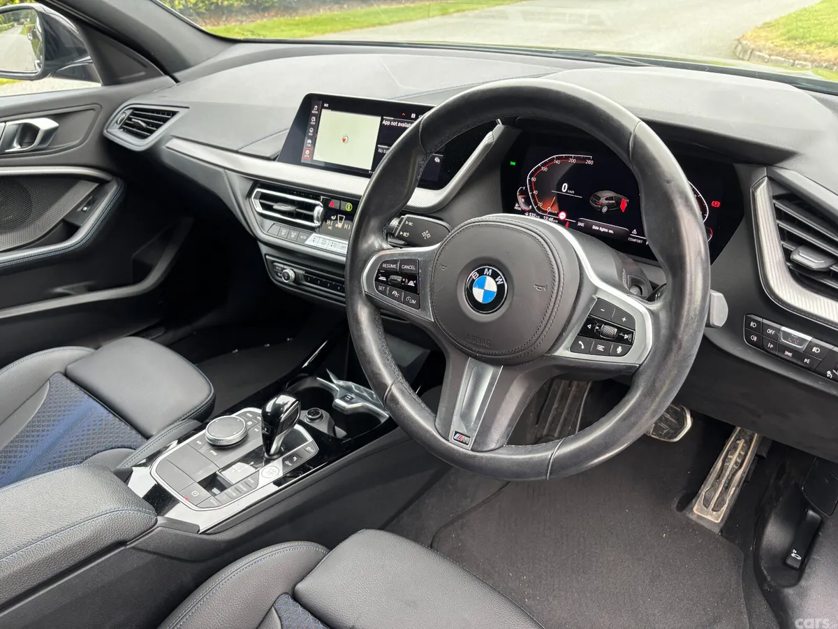 BMW 1-Series Hatchback, Diesel, 2022, Black