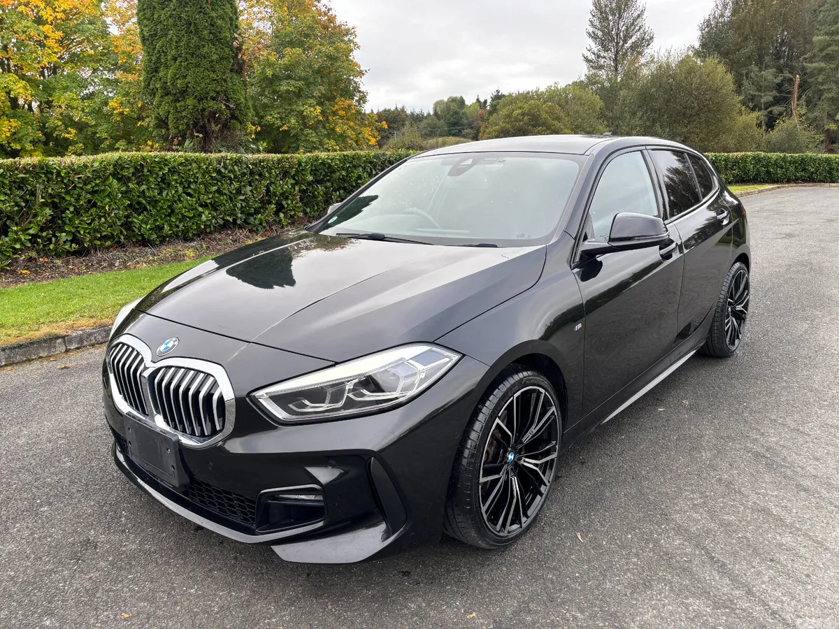 BMW 1-Series Hatchback, Diesel, 2022, Black
