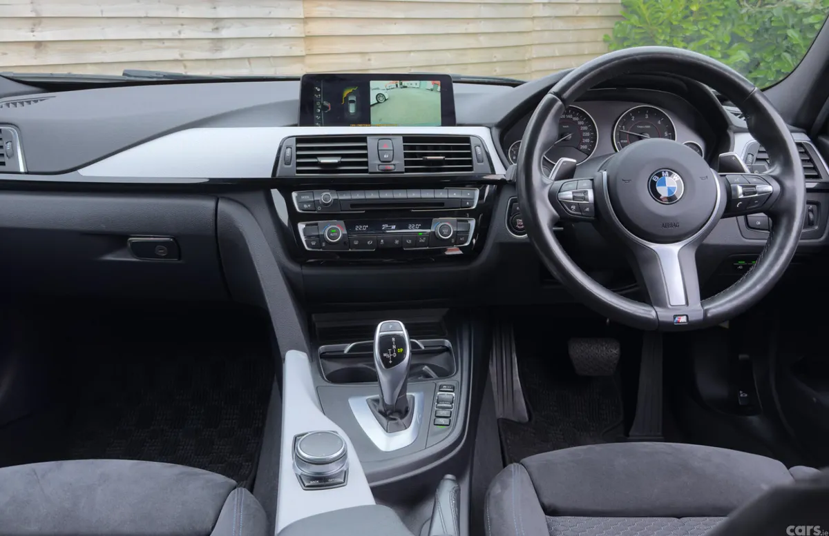 BMW 3-Series Estate, Diesel, 2017, Black