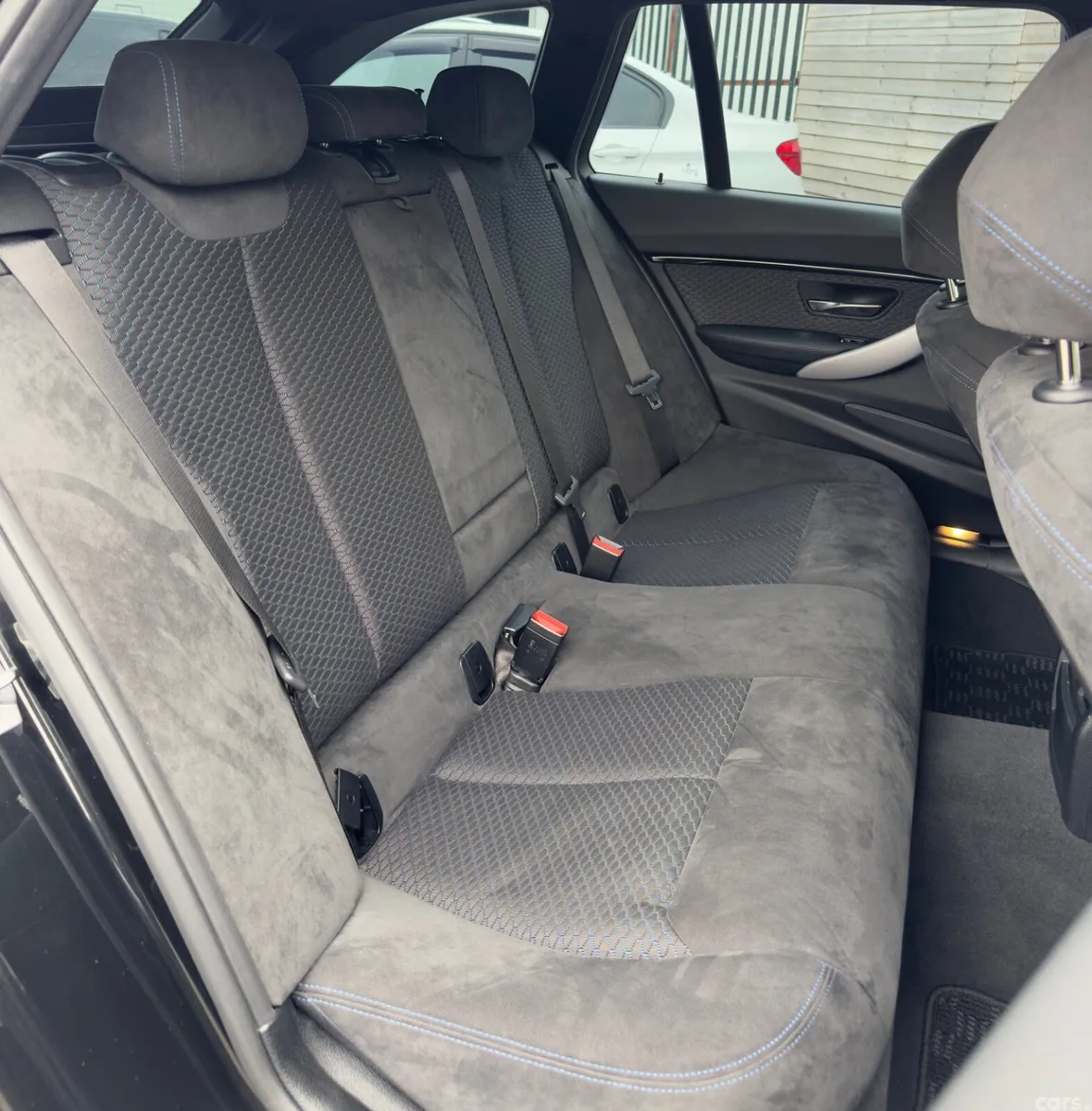 BMW 3-Series Estate, Diesel, 2017, Black