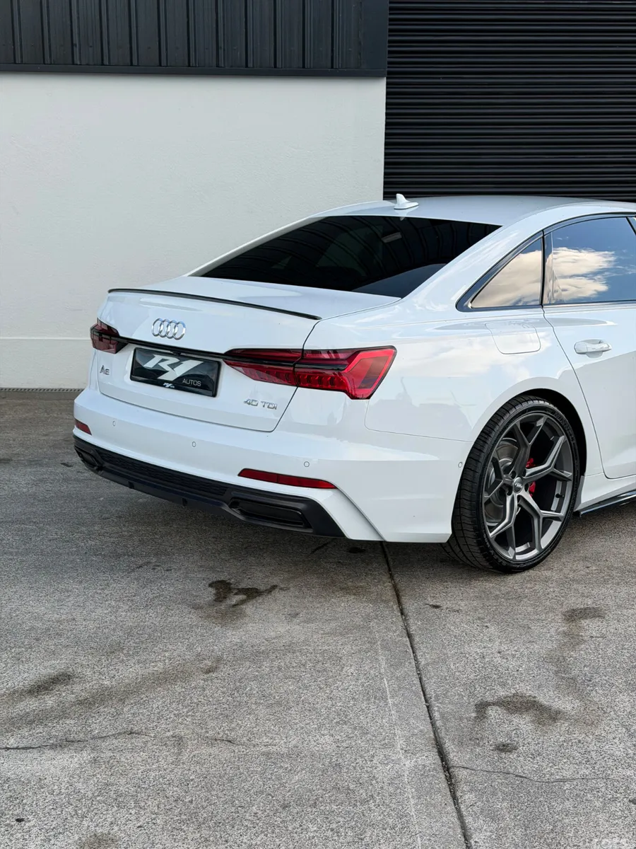 Audi A6 Saloon, Diesel, 2019, White