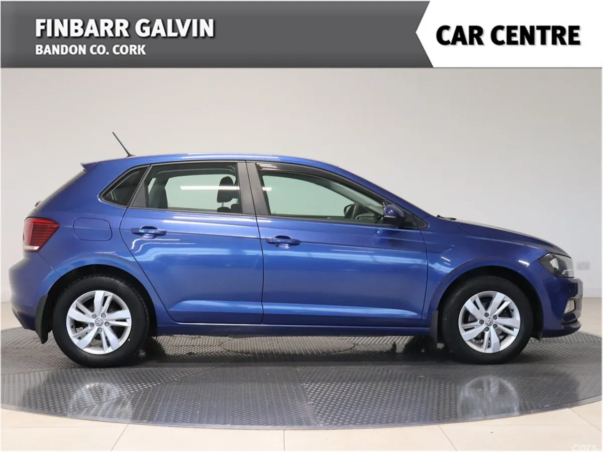 Volkswagen Polo Hatchback, Petrol, 2020, Blue