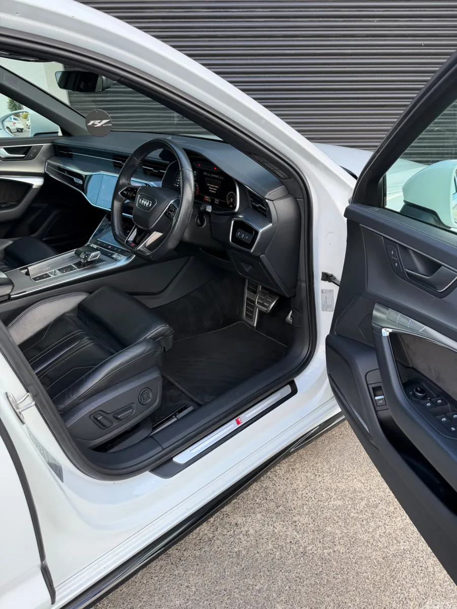 Audi A6 Saloon, Diesel, 2019, White