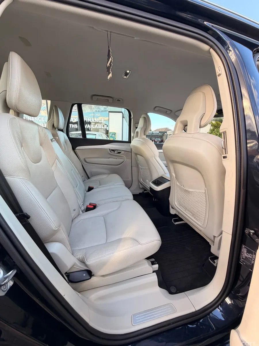 Volvo XC90 SUV, Diesel, 2016, Blue