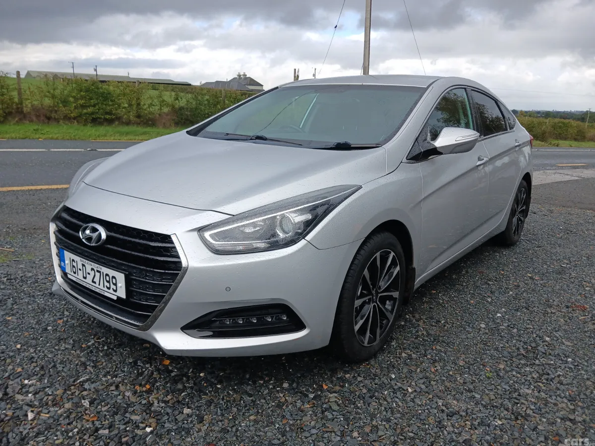 Hyundai i40 Saloon, Diesel, 2016, Silver