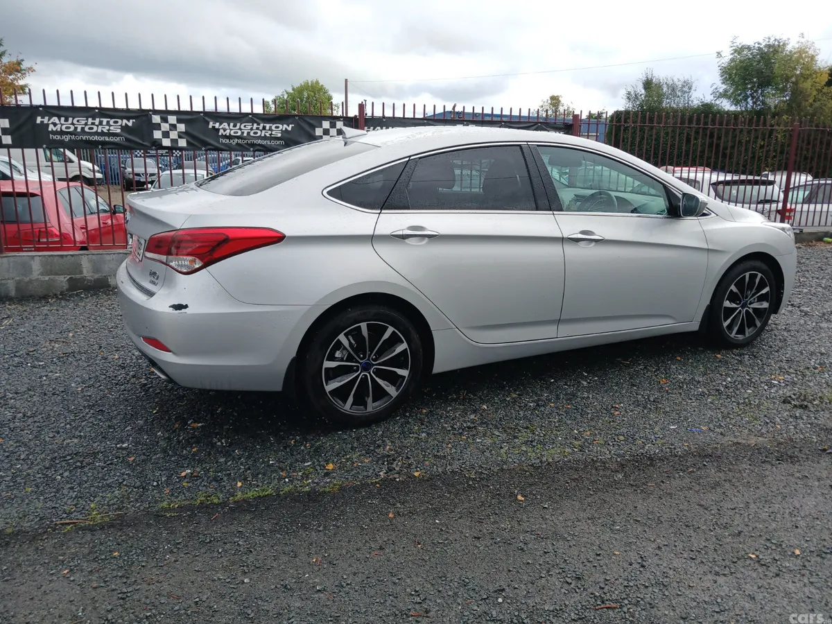 Hyundai i40 Saloon, Diesel, 2016, Silver