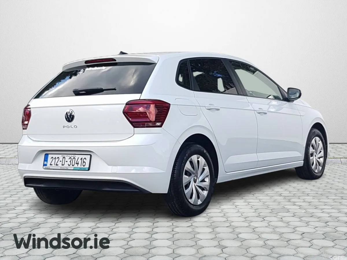 Volkswagen Polo Hatchback, Petrol, 2021, White