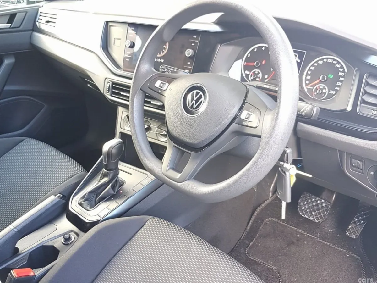 Volkswagen Polo Hatchback, Petrol, 2021, White