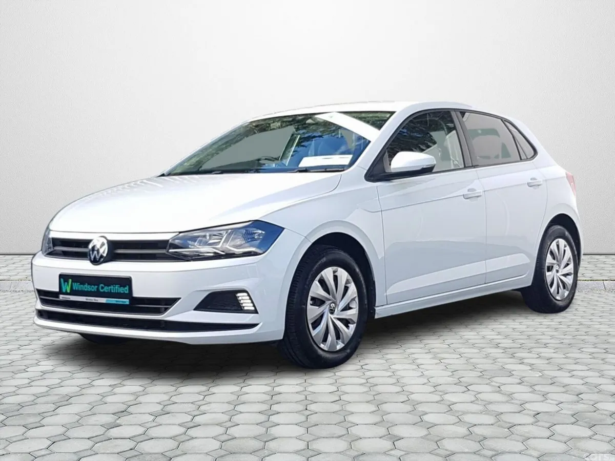 Volkswagen Polo Hatchback, Petrol, 2021, White
