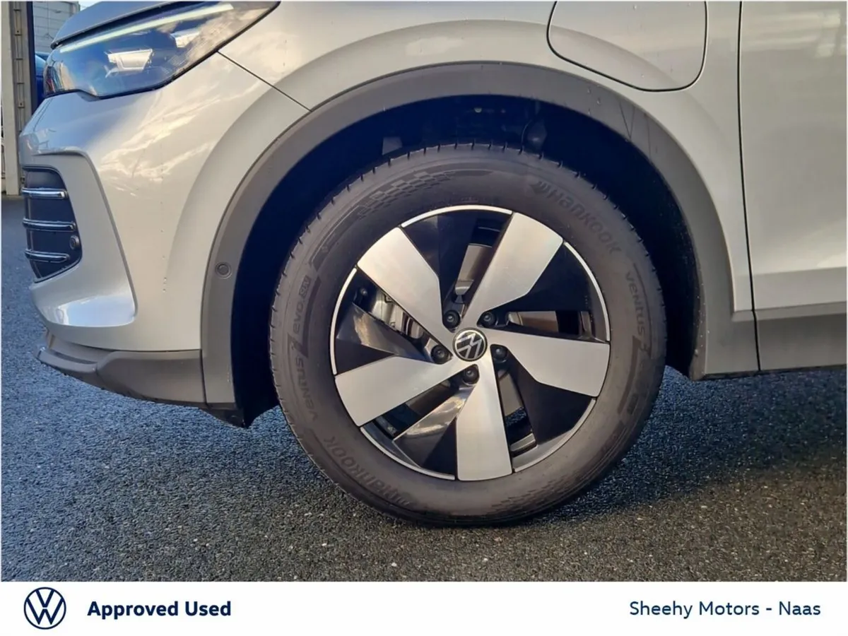 Volkswagen Tiguan SUV, Petrol Plug-in Hybrid, 2026, Grey