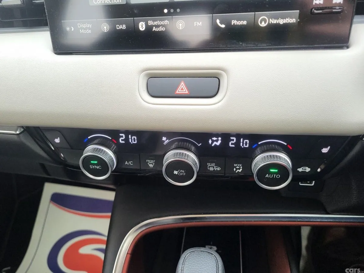 Honda HR-V SUV, Petrol Hybrid, 2023, White