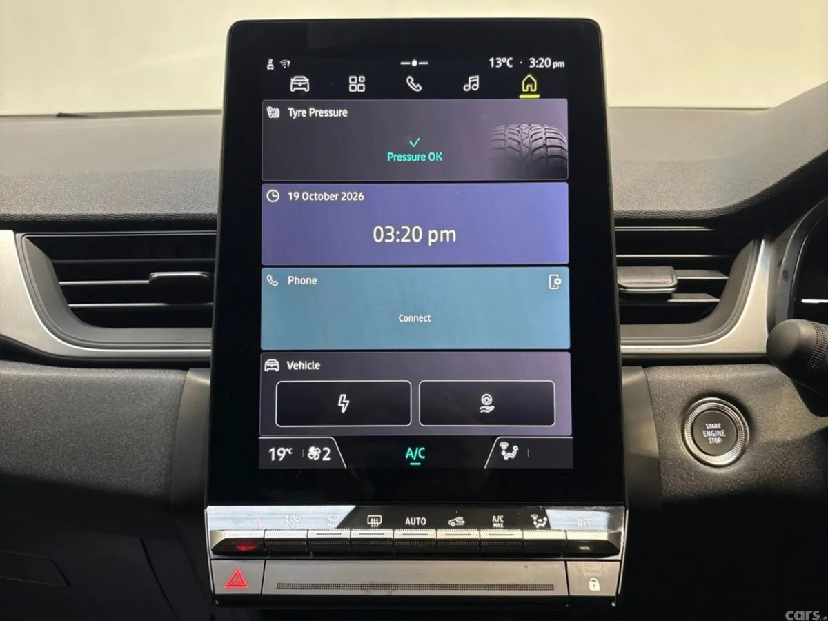 Renault Captur Hatchback, Petrol Hybrid, 2026, White