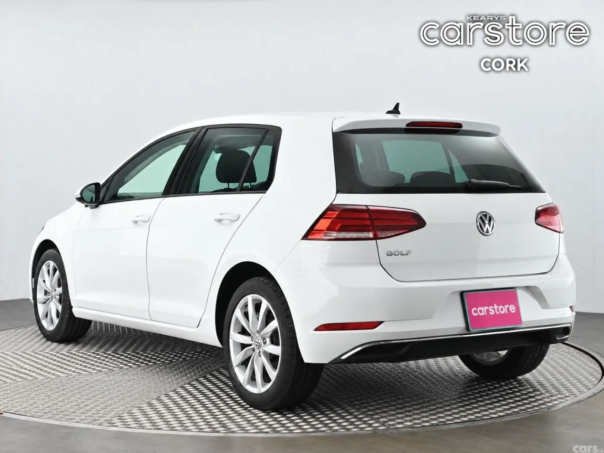 Volkswagen Golf Hatchback, Petrol, 2019, White