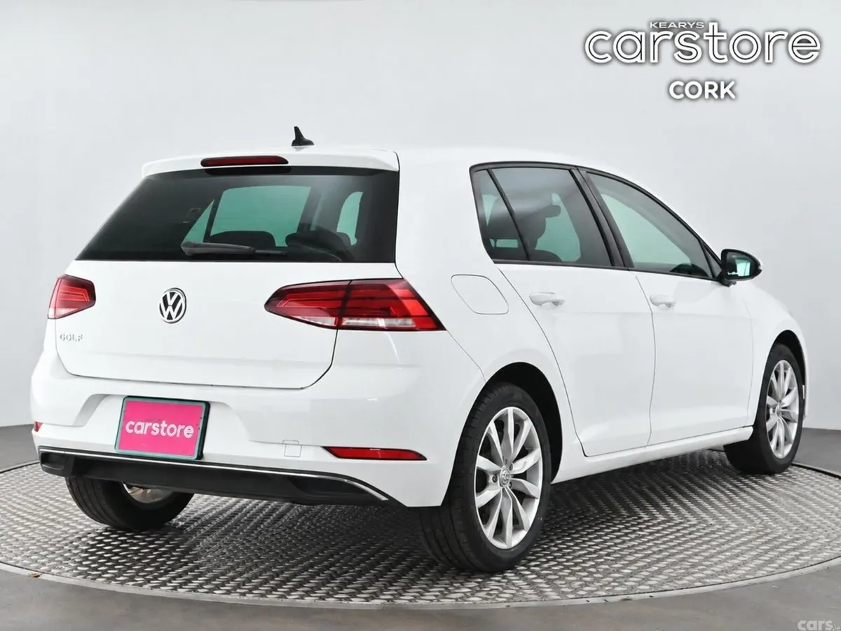 Volkswagen Golf Hatchback, Petrol, 2019, White