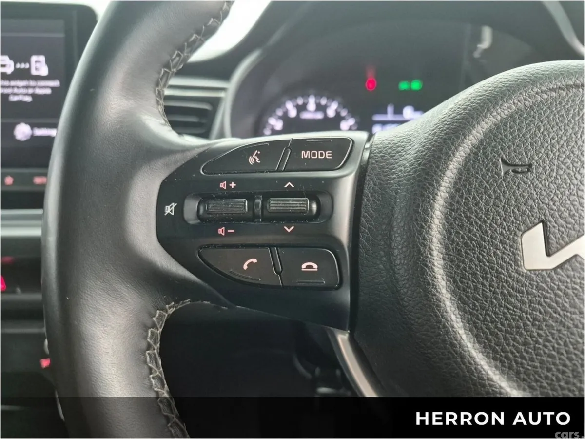 Kia Rio Hatchback, Petrol, 2023, Black