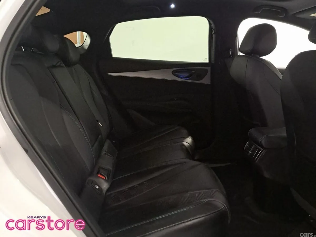 BYD Seal 6 Saloon, Petrol Plug-in Hybrid, 2026, White