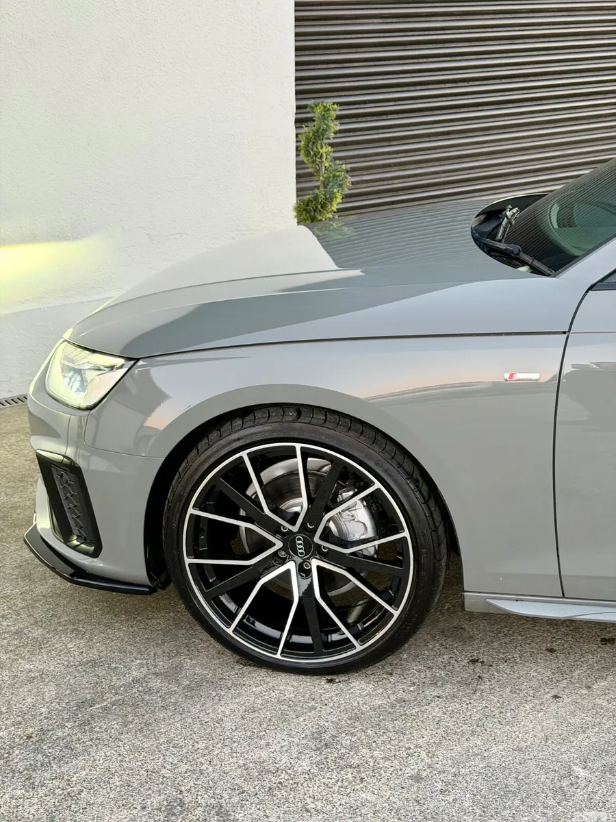Audi A4 Saloon, Diesel, 2021, Grey