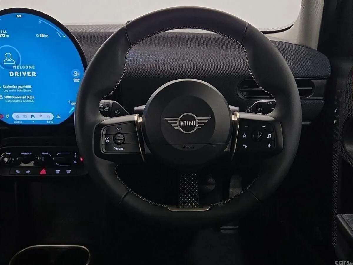 Mini Cooper Hatchback, Petrol, 2025, Silver