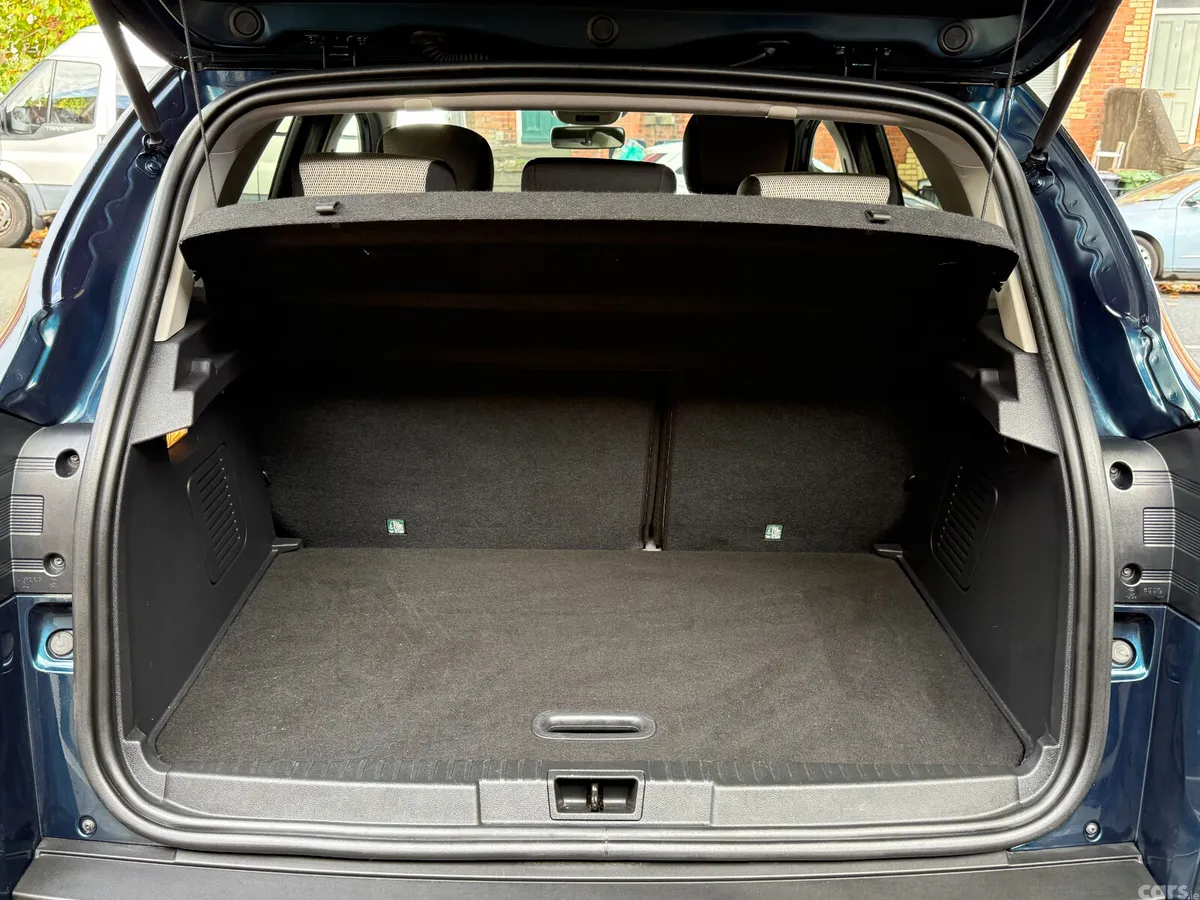Renault Captur Hatchback, Diesel, 2019, Blue
