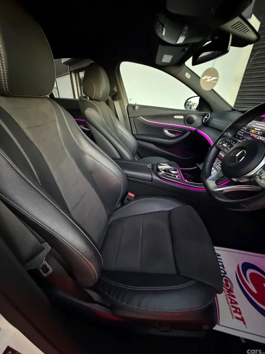 Mercedes-Benz 300 Saloon, Petrol Hybrid, 2020, White