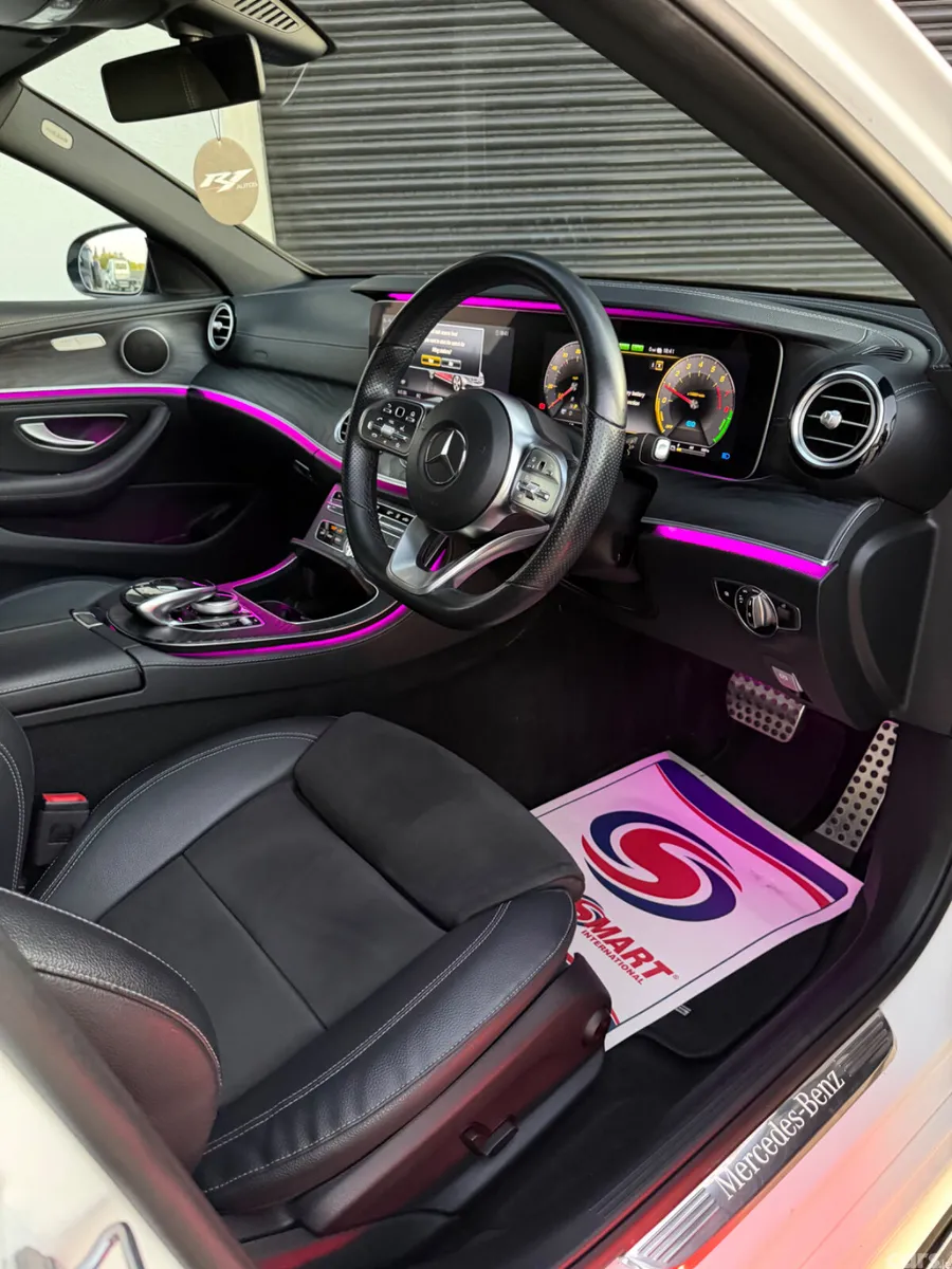 Mercedes-Benz 300 Saloon, Petrol Hybrid, 2020, White