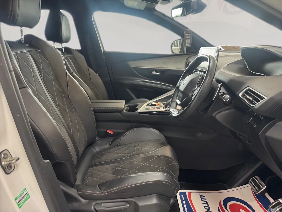 Peugeot 3008 MPV, Diesel, 2019, White