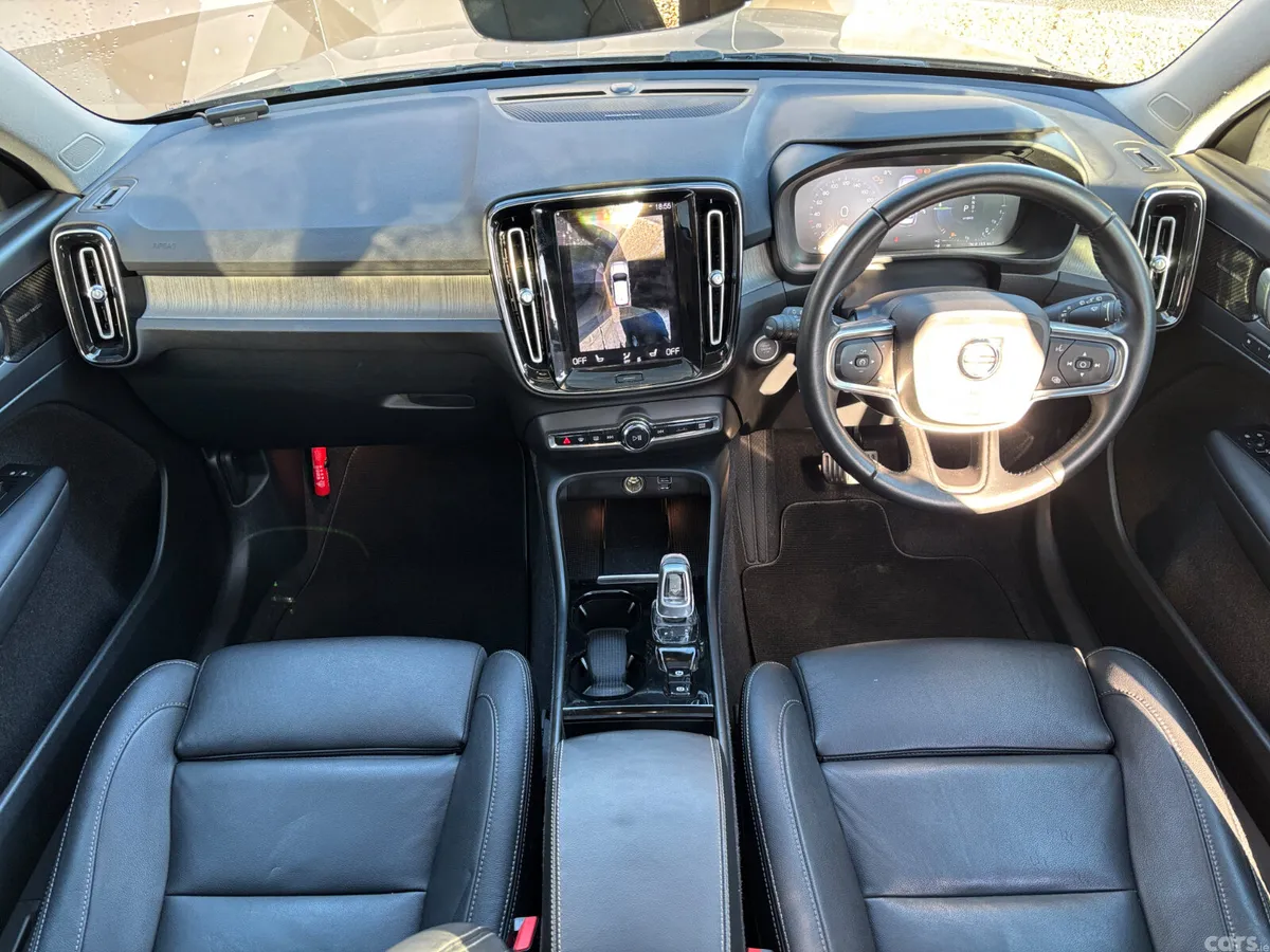 Volvo XC40 SUV, Petrol Plug-in Hybrid, 2021, Grey