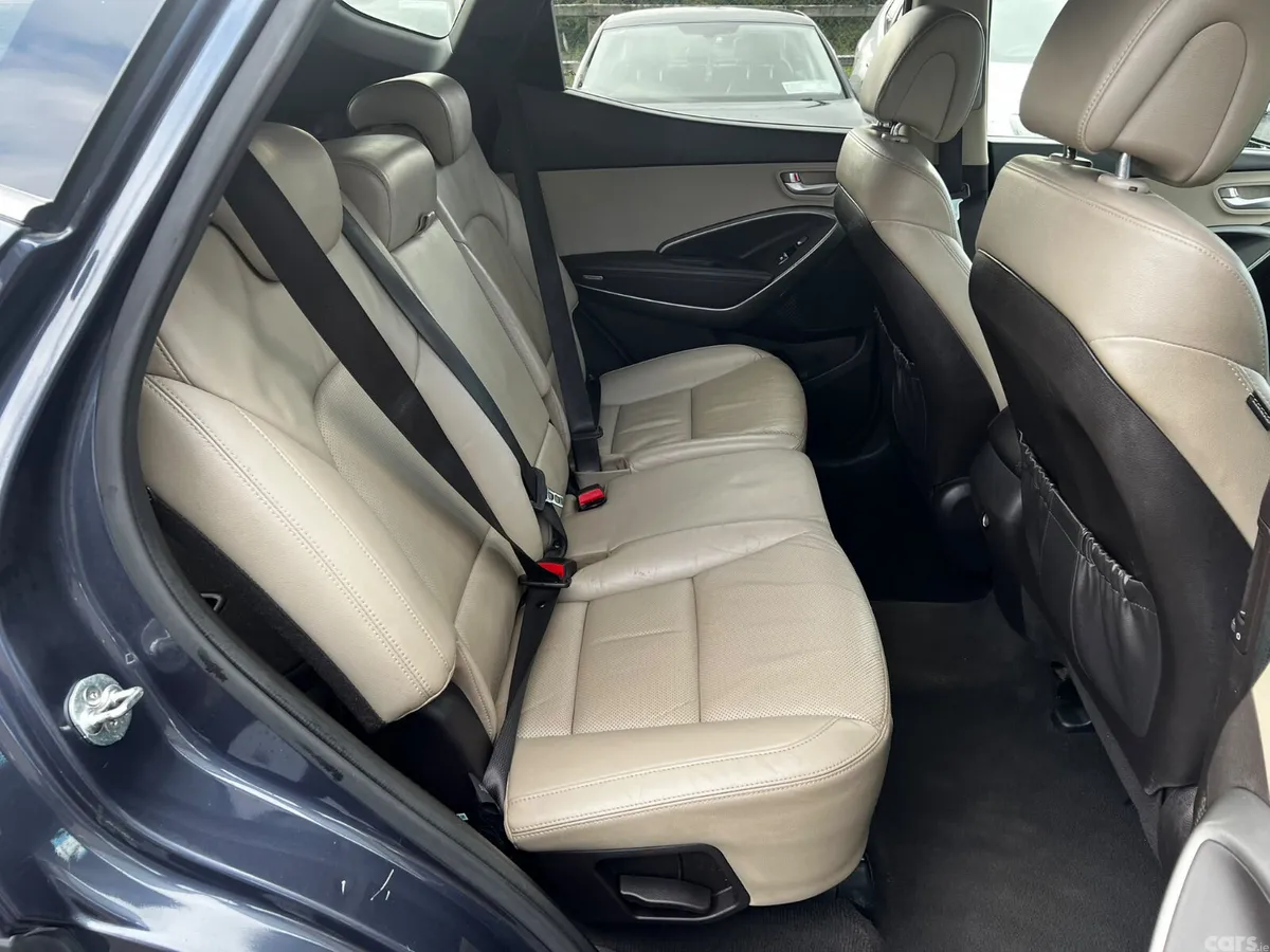 Hyundai Santa Fe SUV, Diesel, 2016, Blue