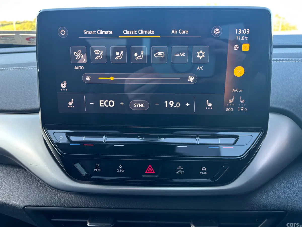 Volkswagen ID.4 SUV, Electric, 2023, Black