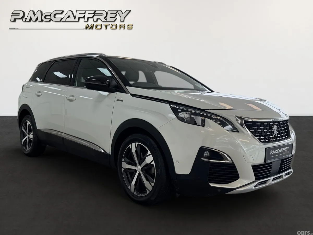 Peugeot 5008 MPV, Diesel, 2020, White