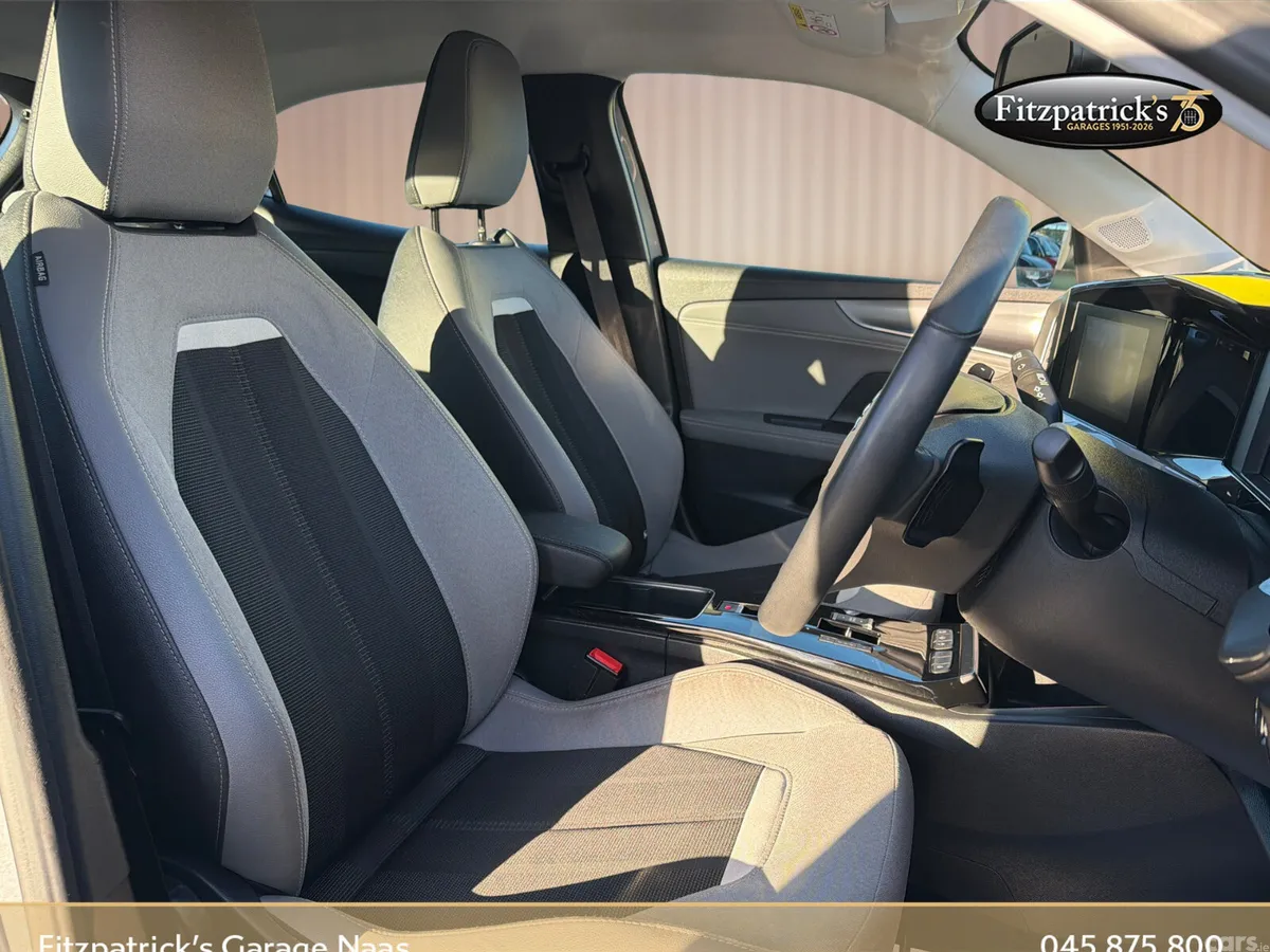 Opel Mokka SUV, Petrol, 2024, Grey
