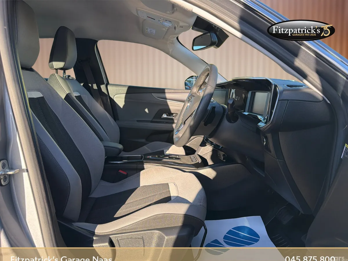 Opel Mokka SUV, Petrol, 2024, Grey