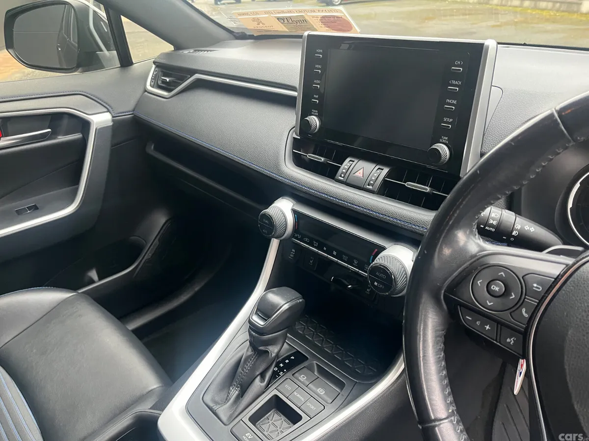 Toyota RAV4 SUV, Petrol Hybrid, 2019, Grey
