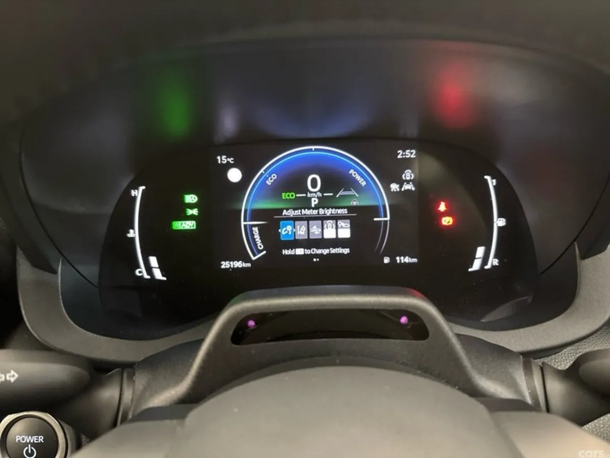 Toyota Yaris Cross Hatchback, Petrol Hybrid, 2026, Grey