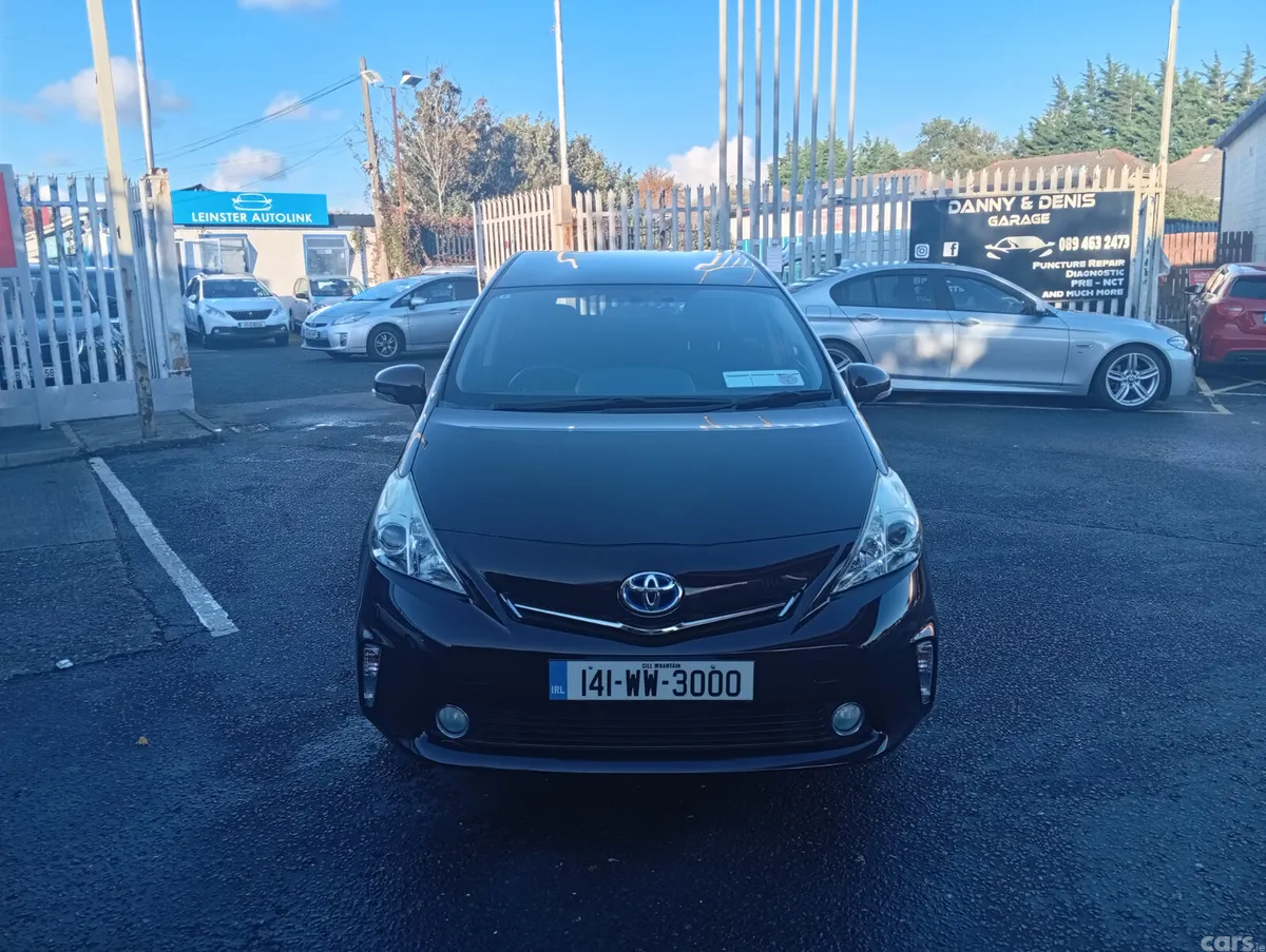 Toyota Prius MPV, Petrol Hybrid, 2014, Red