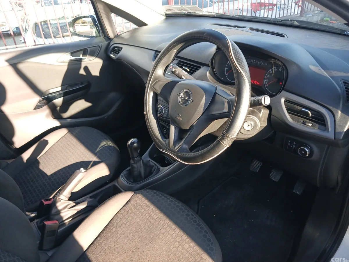 Opel Corsa Hatchback, Petrol, 2015, Silver