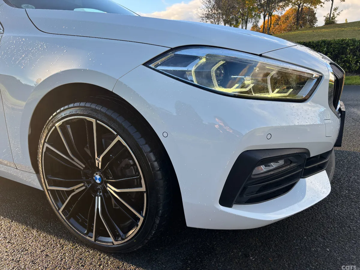 BMW 1-Series Hatchback, Diesel, 2022, White