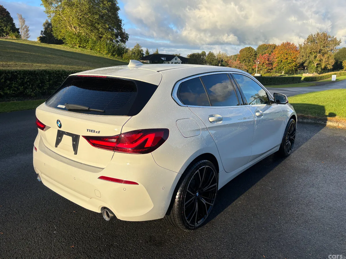 BMW 1-Series Hatchback, Diesel, 2022, White