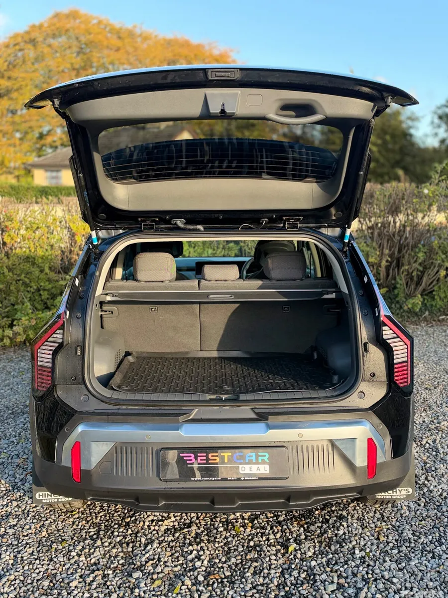 Kia EV3 MPV, Electric, 2025, Black