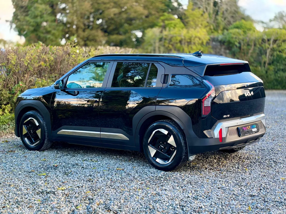 Kia EV3 MPV, Electric, 2025, Black
