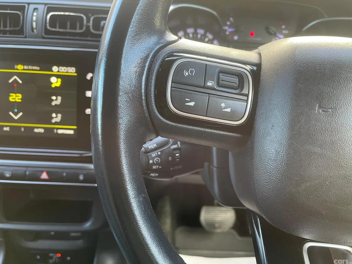 Citroen C3 Hatchback, Petrol, 2017, Red