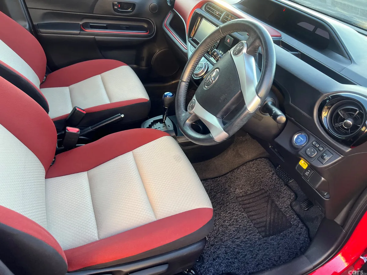 Toyota Aqua Hatchback, Petrol Hybrid, 2015, Red