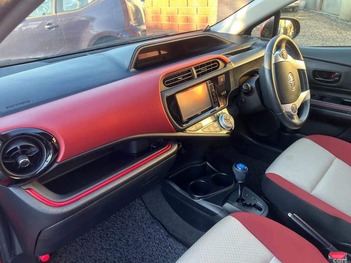 Toyota Aqua Hatchback, Petrol Hybrid, 2015, Red