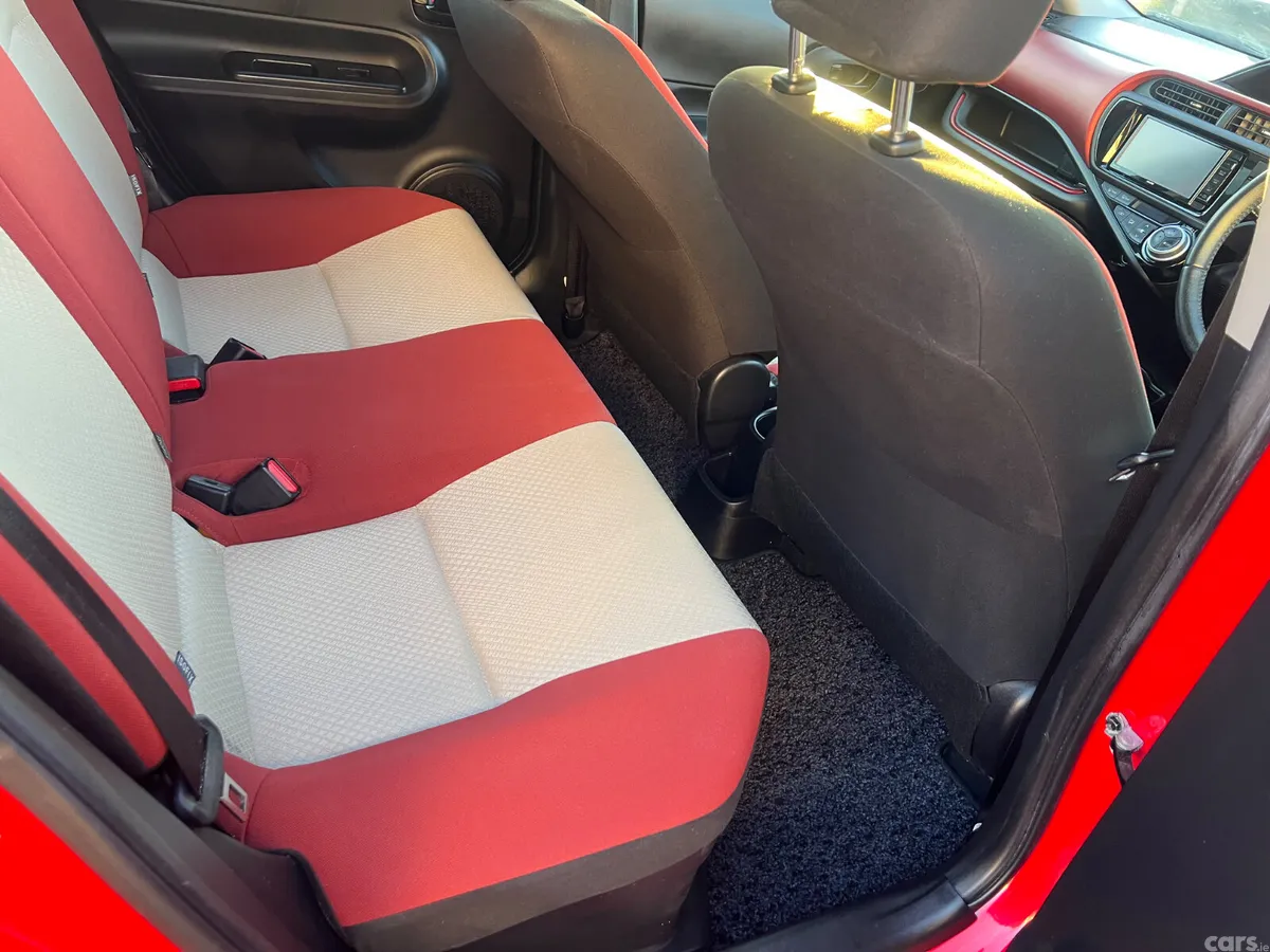 Toyota Aqua Hatchback, Petrol Hybrid, 2015, Red
