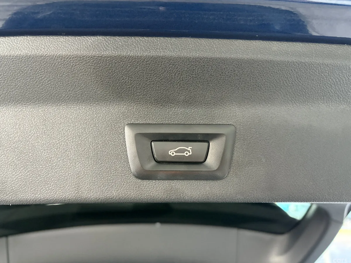 BMW X3 SUV, Petrol Hybrid, 2023, Blue