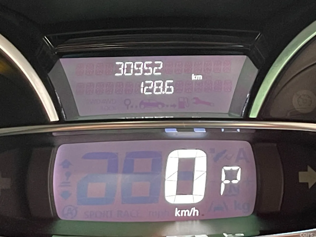 Renault Clio Hatchback, Petrol, 2015, Grey