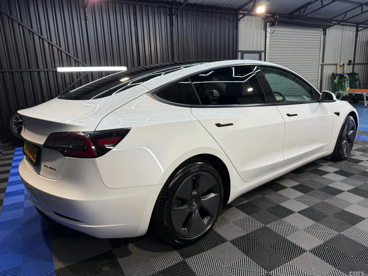 Tesla Model 3 Saloon, Electric, 2021, White