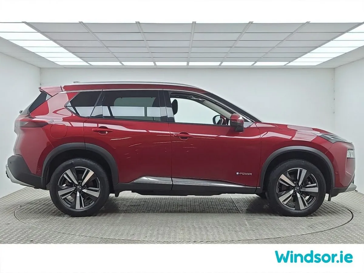 Nissan X-Trail SUV, Petrol, 2024, Red