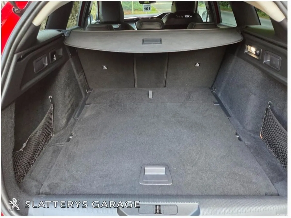 Peugeot 308 Estate, Diesel, 2024, Red