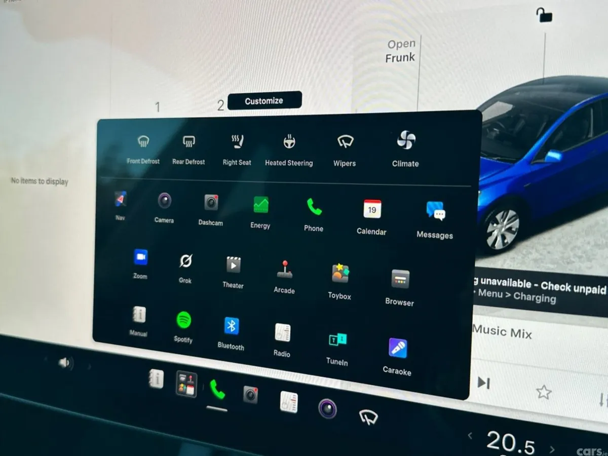Tesla Model Y MPV, Electric, 2023, Blue